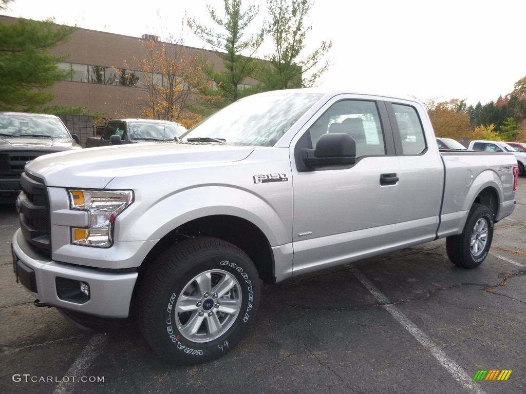 2016 F150 XL SuperCab 4x4 - Ingot Silver / Medium Earth Gray photo #4