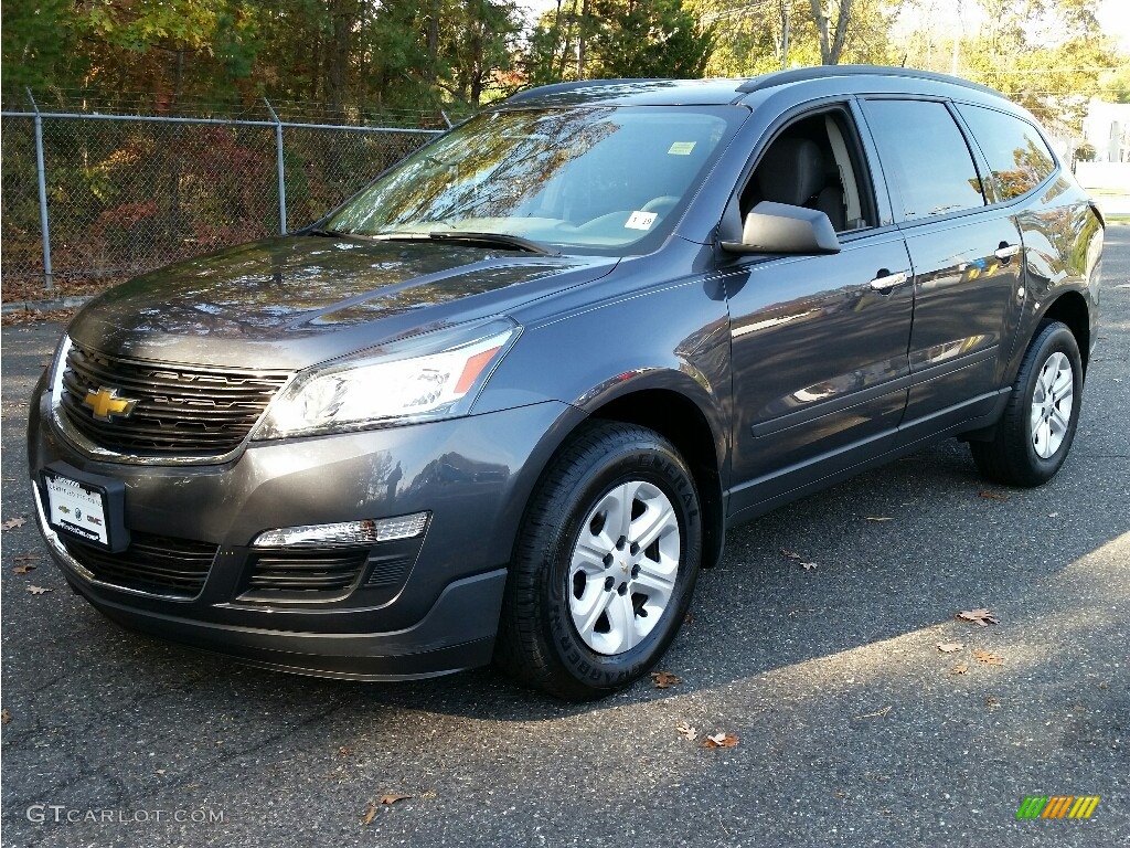 2014 Traverse LS - Cyber Grey Metallic / Dark Titanium/Light Titanium photo #3