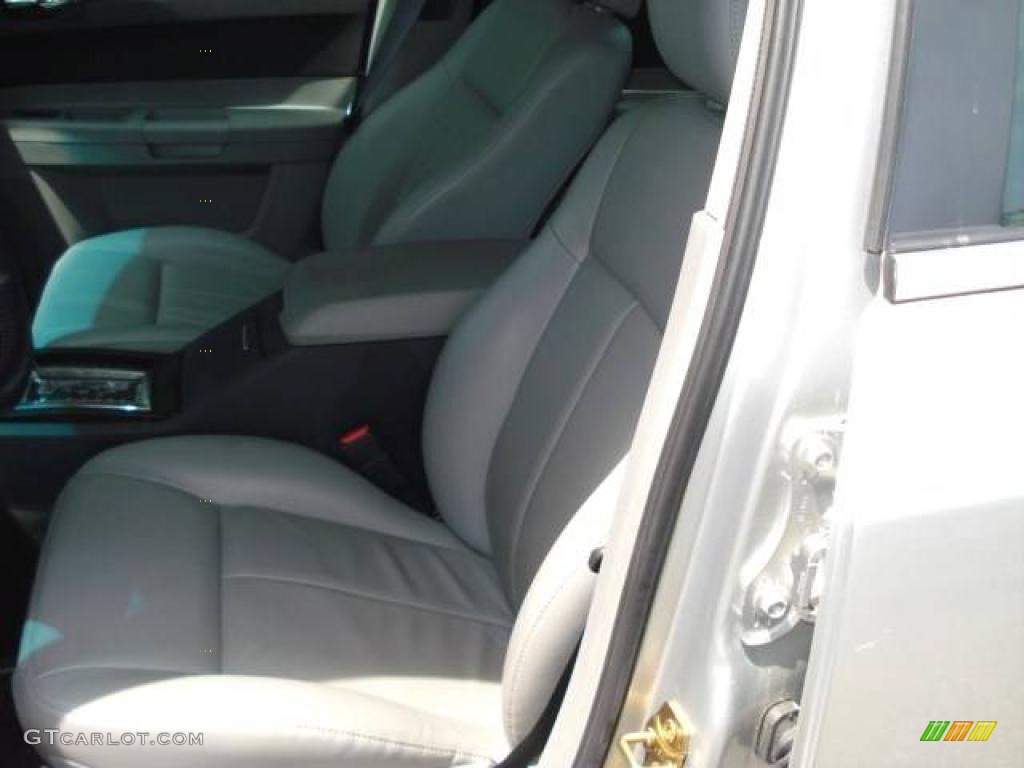 2006 300 Touring - Bright Silver Metallic / Dark Slate Gray/Light Graystone photo #10