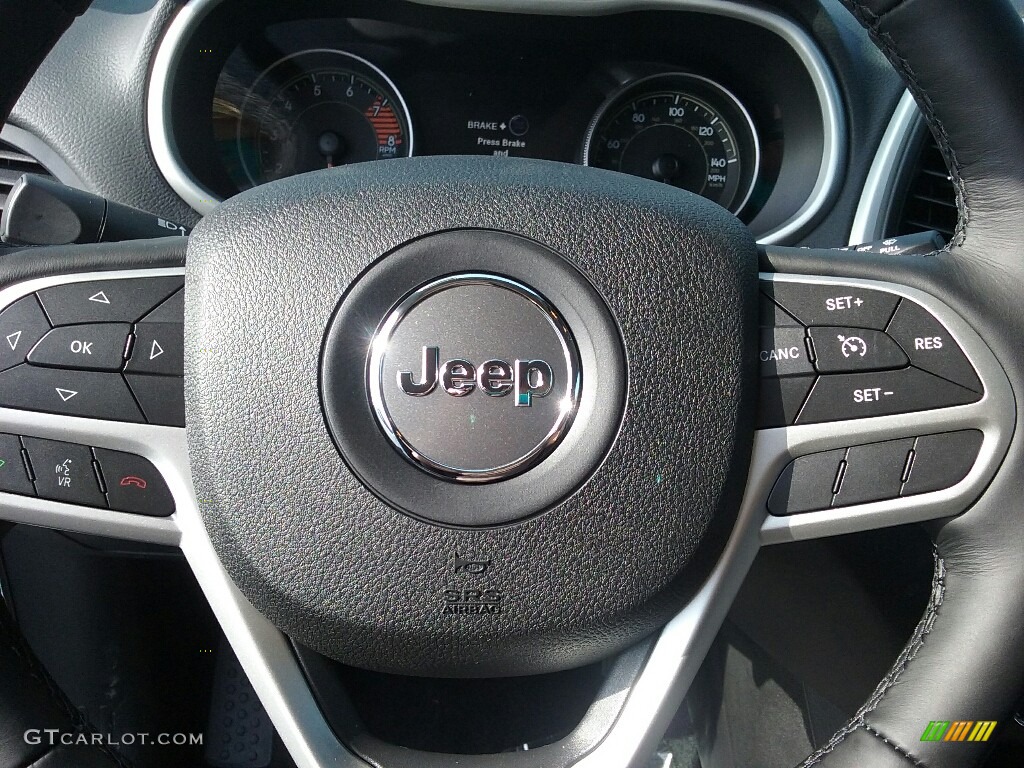 2017 Cherokee Trailhawk 4x4 - Bright White / Black photo #7