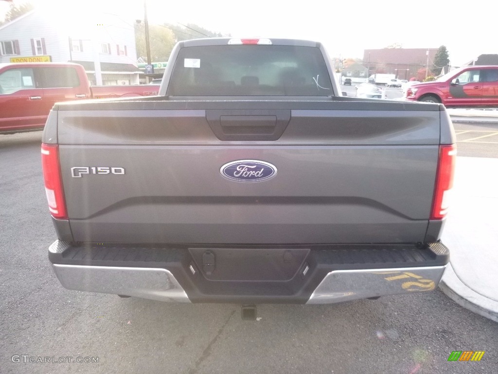 2017 F150 XLT SuperCab 4x4 - Magnetic / Earth Gray photo #7