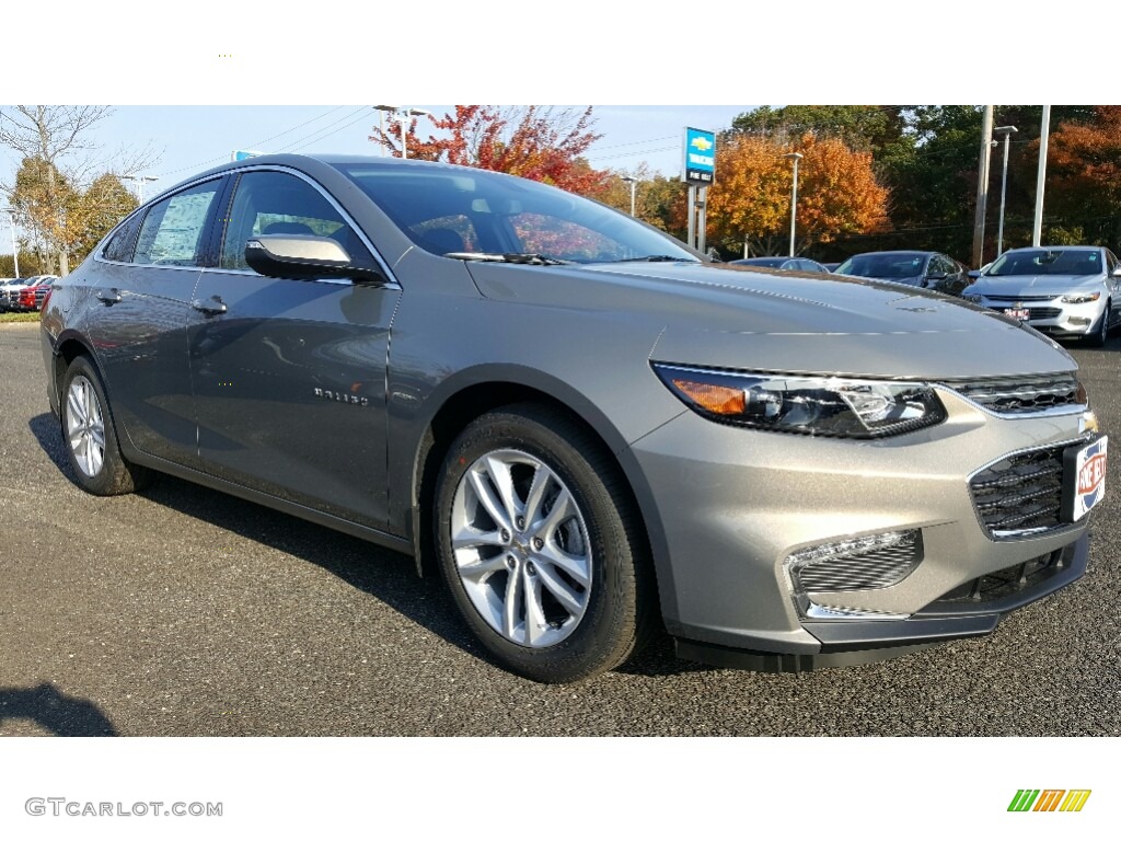 2017-pepperdust-metallic-chevrolet-malibu-lt-116757297-photo-6