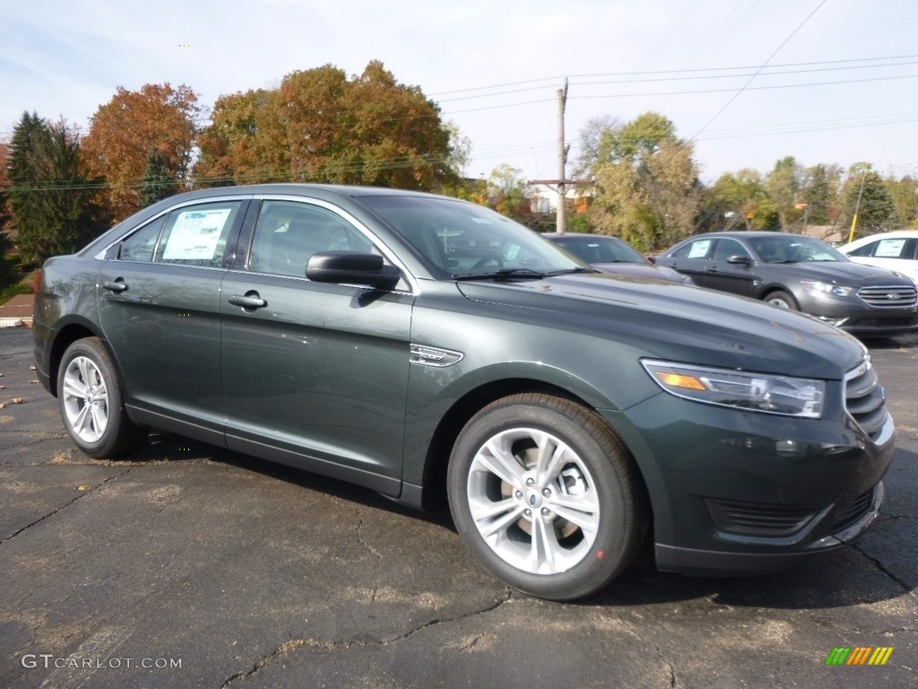 Guard 2016 Ford Taurus SE Exterior Photo #116768761