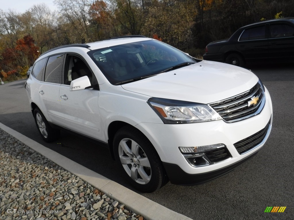 2017 Traverse LT AWD - Summit White / Ebony photo #5