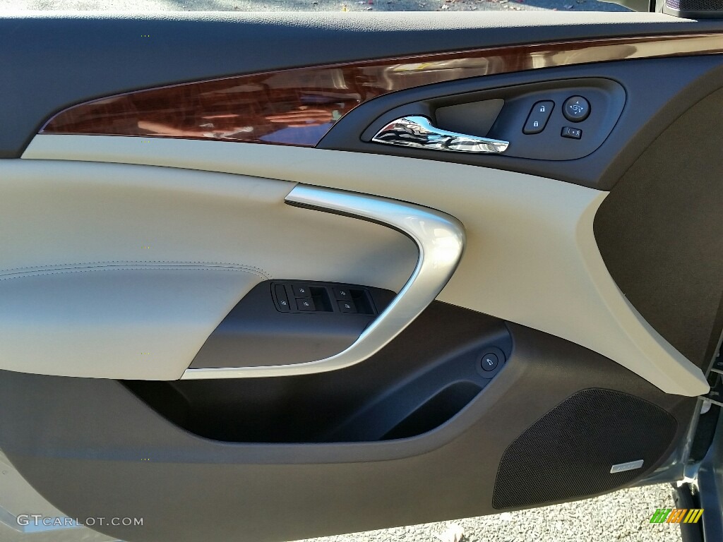 2017 Buick Regal Premium Light Neutral/Cocoa Door Panel Photo #116770060