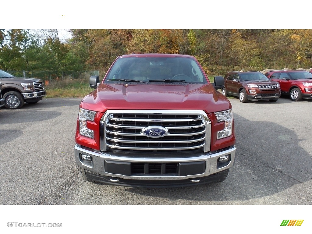 2017 F150 XLT SuperCab 4x4 - Ruby Red / Earth Gray photo #3