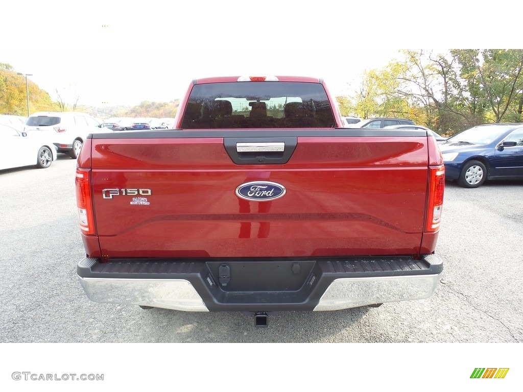 2017 F150 XLT SuperCab 4x4 - Ruby Red / Earth Gray photo #6
