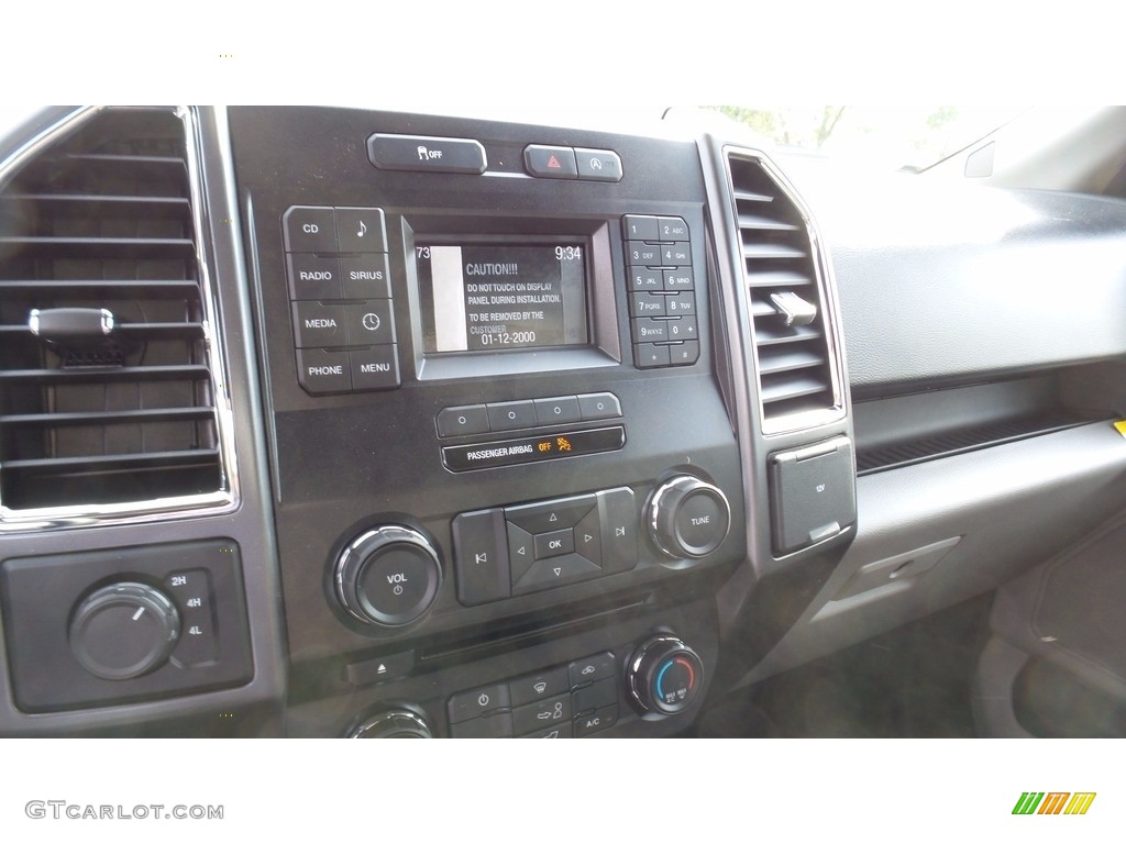 2017 F150 XLT SuperCab 4x4 - Ruby Red / Earth Gray photo #13