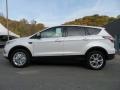 2017 Oxford White Ford Escape SE 4WD  photo #1
