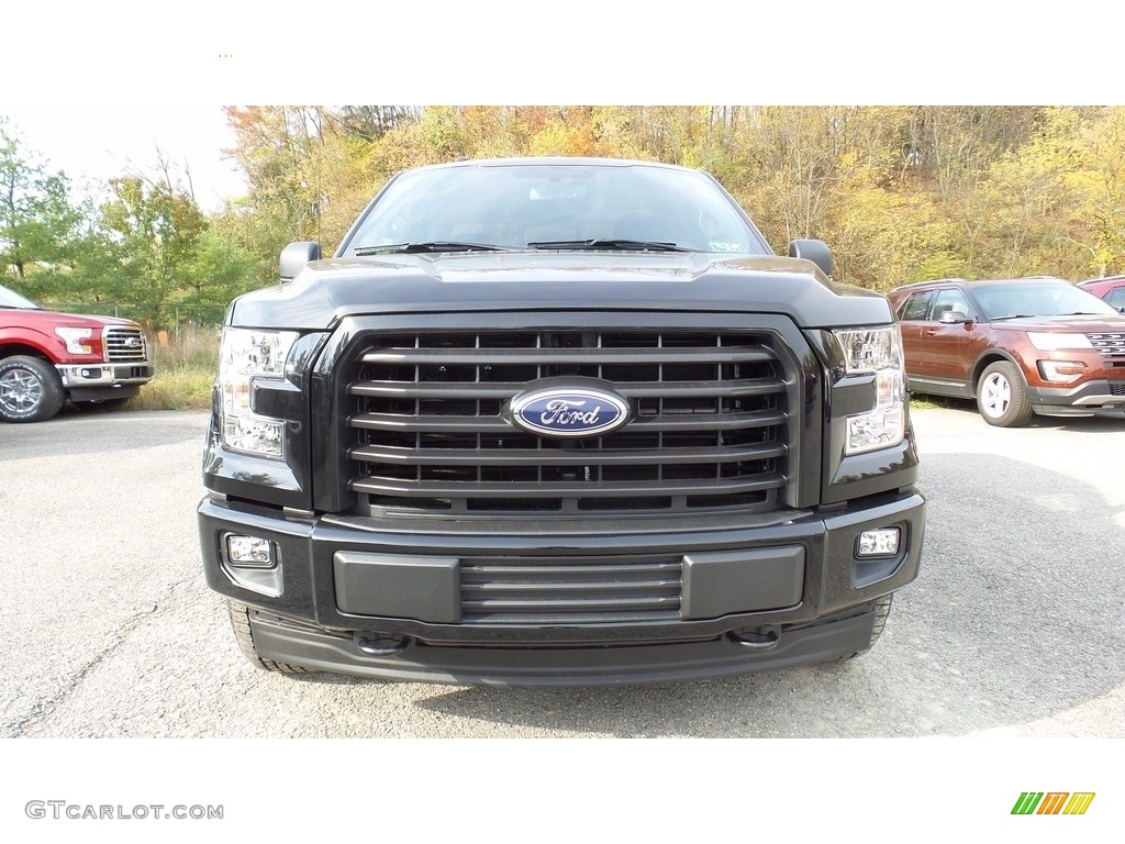 2017 F150 XLT SuperCab 4x4 - Shadow Black / Black photo #2