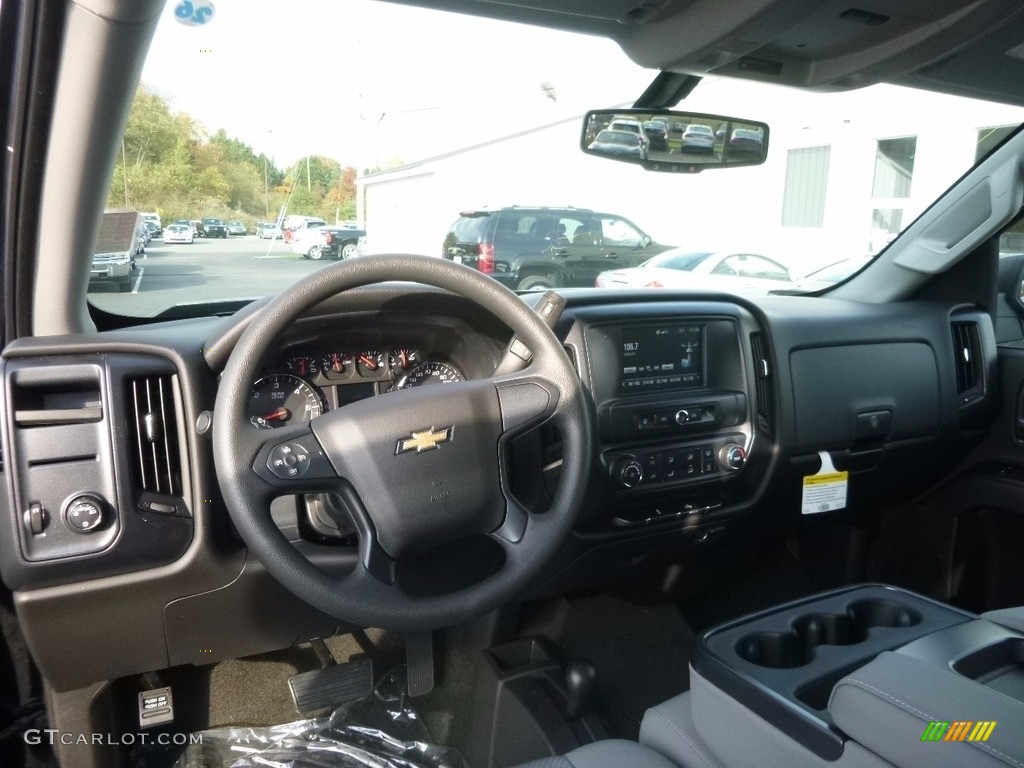 2017 Chevrolet Silverado 1500 Custom Double Cab 4x4 Front Seat Photo #116778625