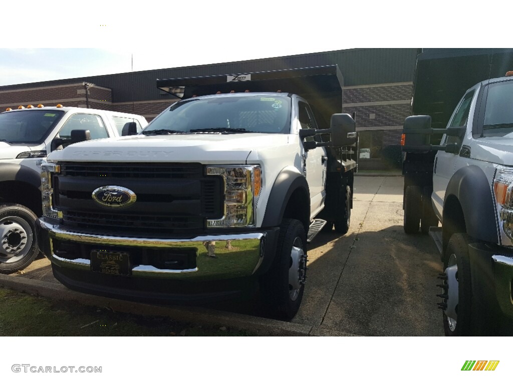 Oxford White 2017 Ford F550 Super Duty XL Regular Cab 4x4 Dump Truck Exterior Photo #116783098