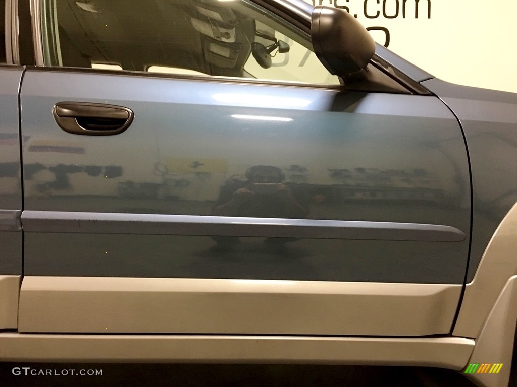 2005 Outback 2.5i Wagon - Atlantic Blue Pearl / Off Black photo #26