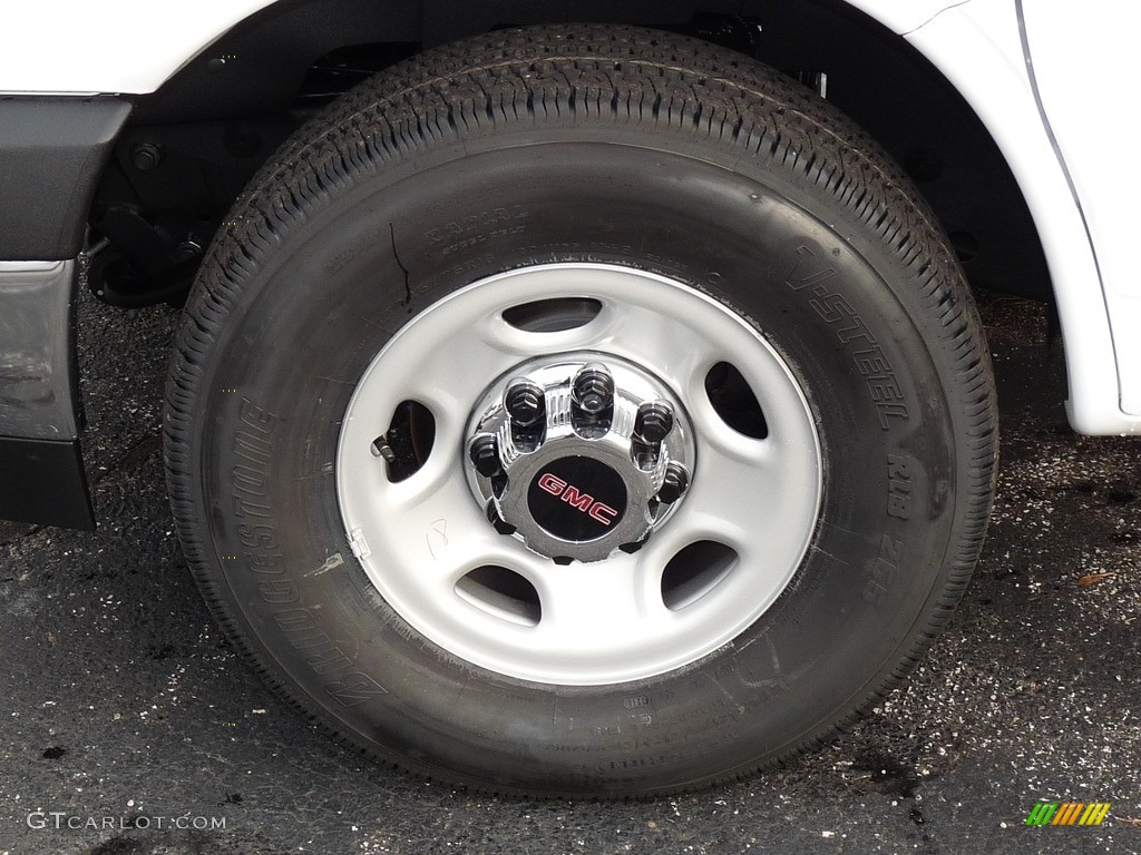 2017 GMC Savana Van 2500 Cargo Wheel Photo #116784921