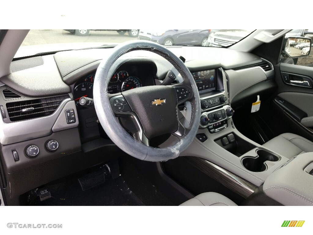 2017 Suburban LT 4WD - Silver Ice Metallic / Jet Black/Dark Ash photo #9