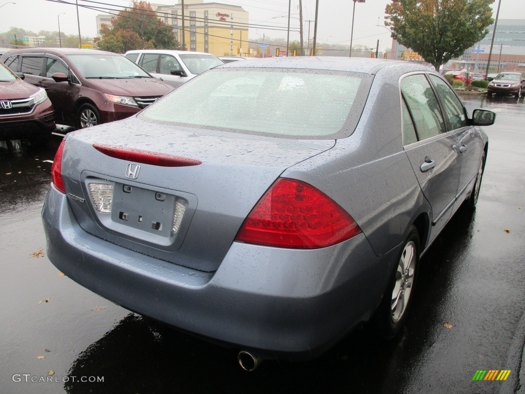 2007 Accord SE Sedan - Cool Blue Metallic / Gray photo #6