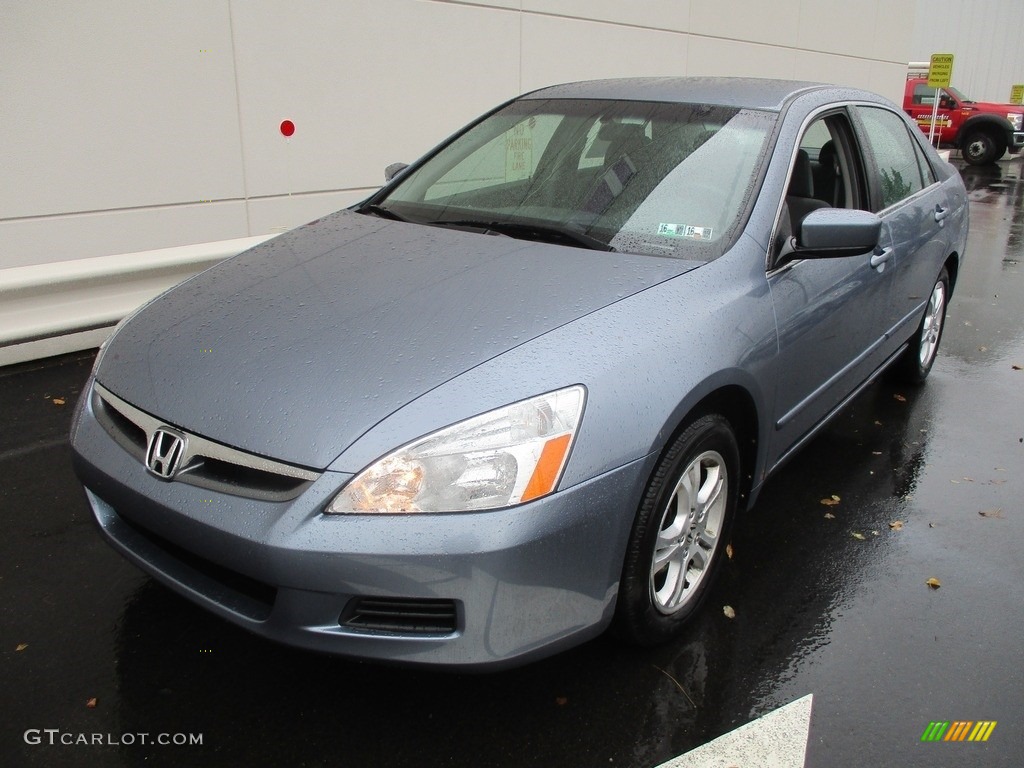 2007 Accord SE Sedan - Cool Blue Metallic / Gray photo #9