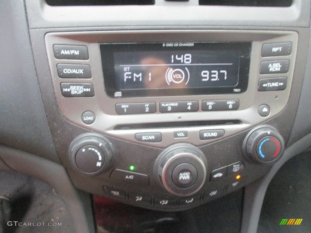 2007 Accord SE Sedan - Cool Blue Metallic / Gray photo #15