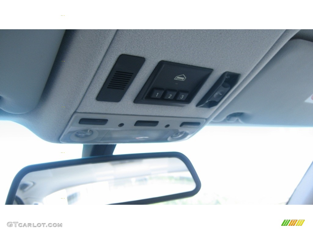 2002 5 Series 525i Sedan - Titanium Silver Metallic / Grey photo #23