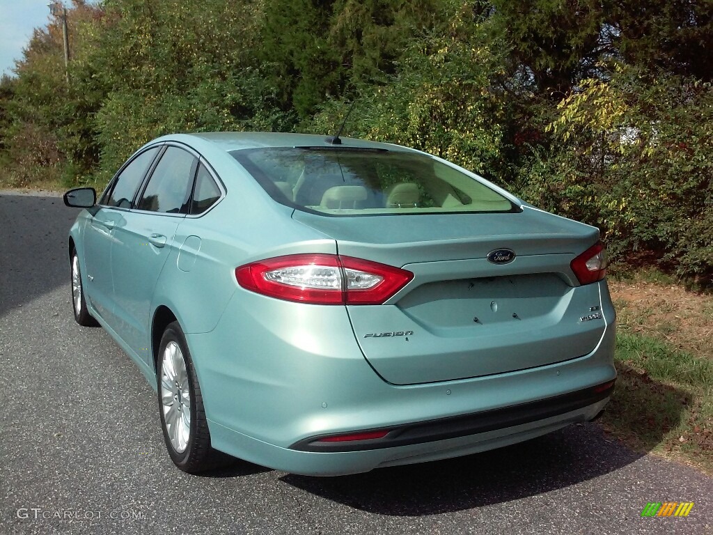 2013 Fusion Hybrid SE - Ginger Ale Metallic / Dune photo #8