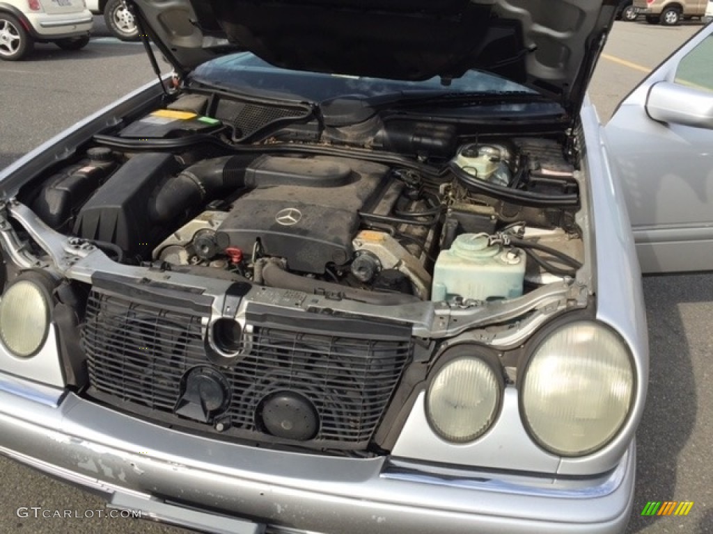 1997 E 420 Sedan - Smoke Silver Metallic / Black photo #21