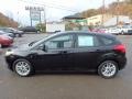 2016 Shadow Black Ford Focus SE Hatch  photo #6