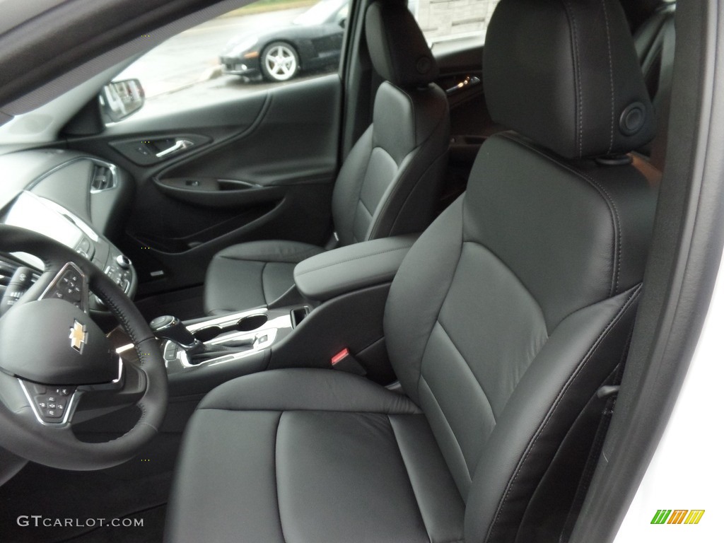 2017 Chevrolet Malibu Hybrid Front Seat Photos