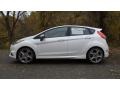 Oxford White 2016 Ford Fiesta Gallery