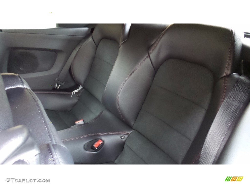 2017 Ford Mustang GT California Speical Convertible Rear Seat Photos