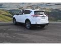 Super White - RAV4 LE Photo No. 3