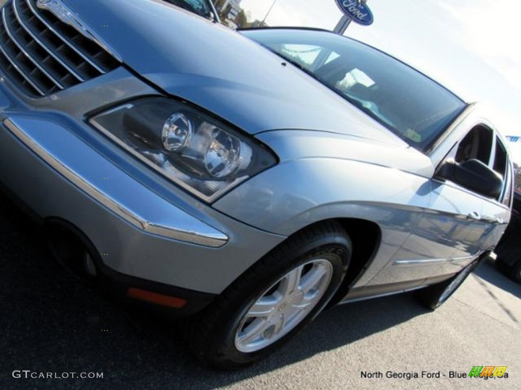 2005 Pacifica Touring AWD - Butane Blue Pearl / Light Taupe photo #33