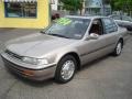 1992 Pewter Gray Metallic Honda Accord EX Sedan  photo #1