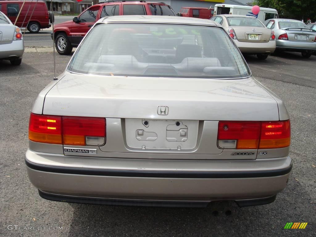 1992 Accord EX Sedan - Pewter Gray Metallic / Burgundy photo #6