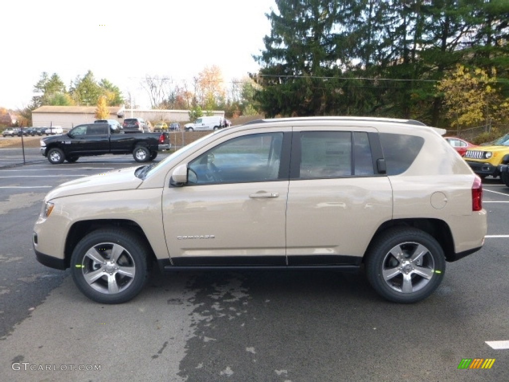 2017 Compass Latitude 4x4 - Mojave Sand / Dark Slate Gray photo #3