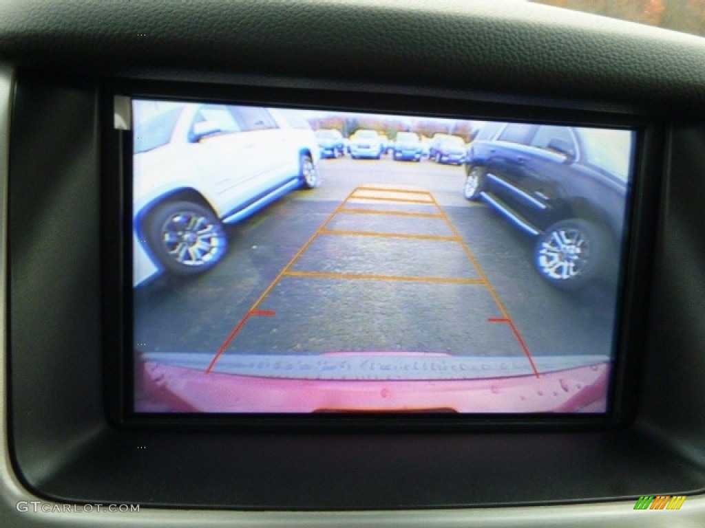 2017 GMC Yukon SLT 4WD Controls Photo #116802369
