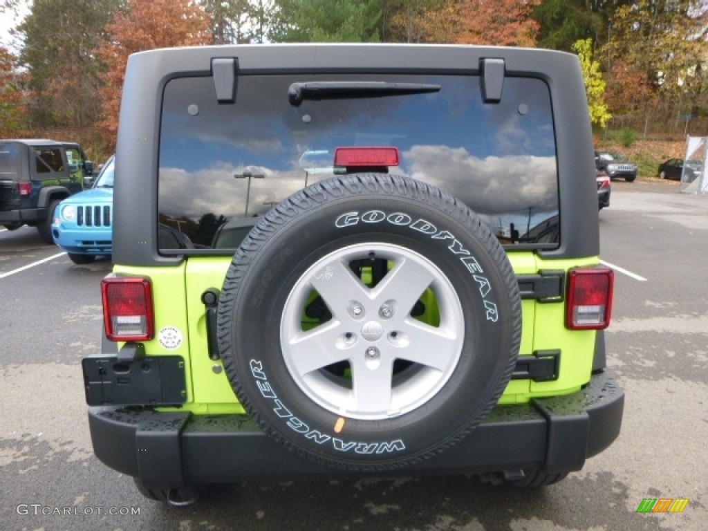 2017 Wrangler Unlimited Sport 4x4 - Hypergreen / Black photo #6