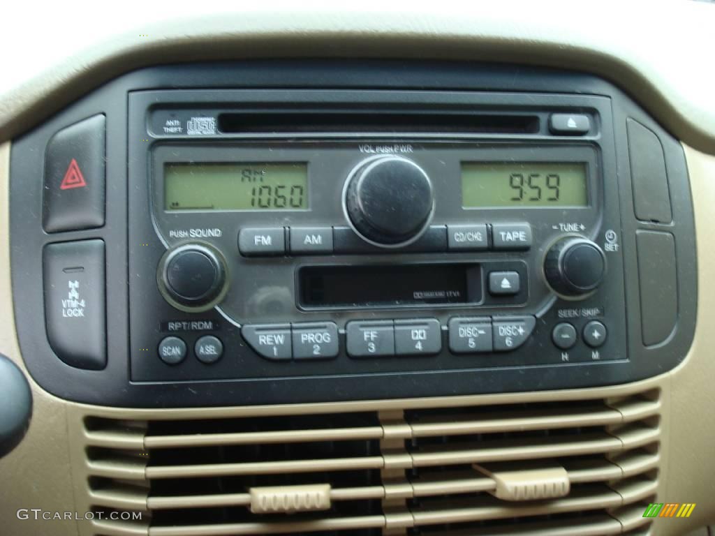 2004 Pilot EX 4WD - Sandstone Metallic / Saddle photo #24