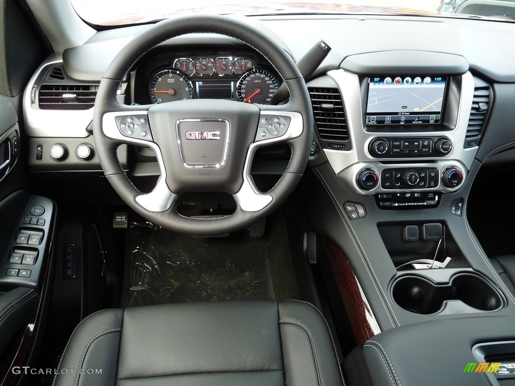 2017 GMC Yukon SLT 4WD Jet Black Dashboard Photo #116807109