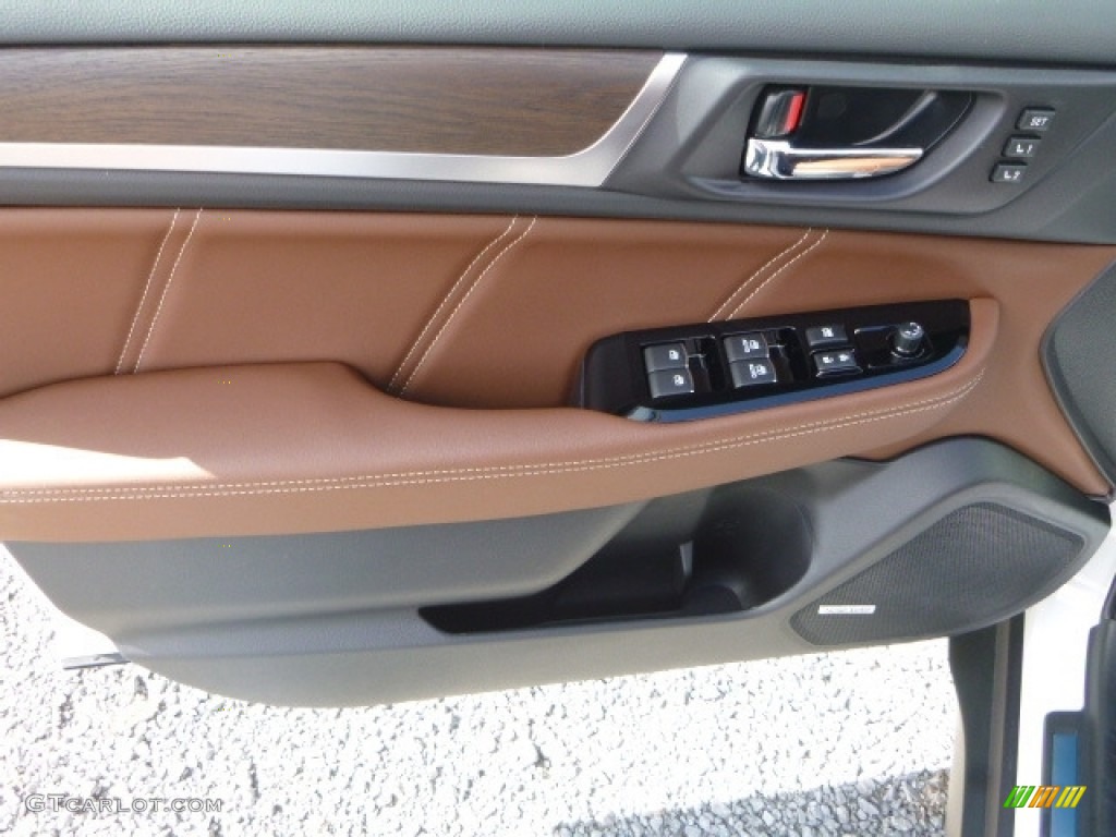2017 Subaru Outback 2.5i Touring Java Brown Door Panel Photo #116808678