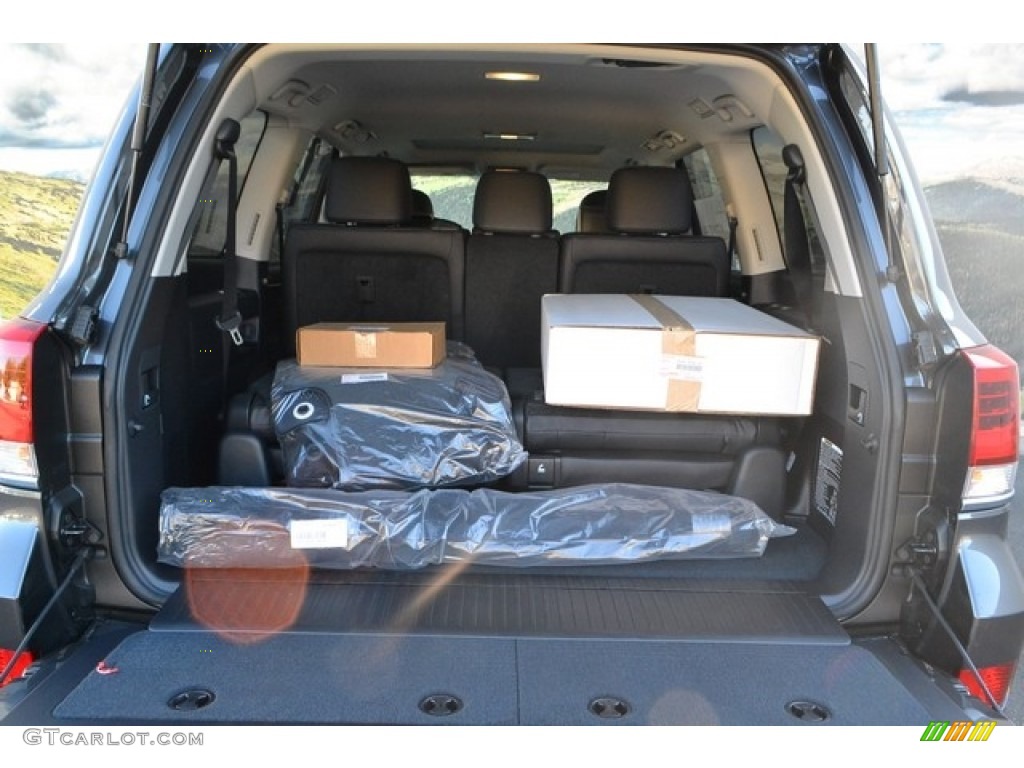 2017 Toyota Land Cruiser 4WD Trunk Photo #116809317