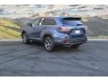 2016 Shoreline Blue Pearl Toyota Highlander XLE  photo #3