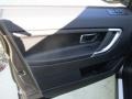 Kaikoura Stone Metallic - Discovery Sport SE Photo No. 10