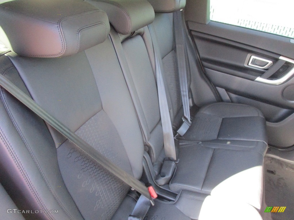 2017 Land Rover Discovery Sport SE Rear Seat Photo #116811048