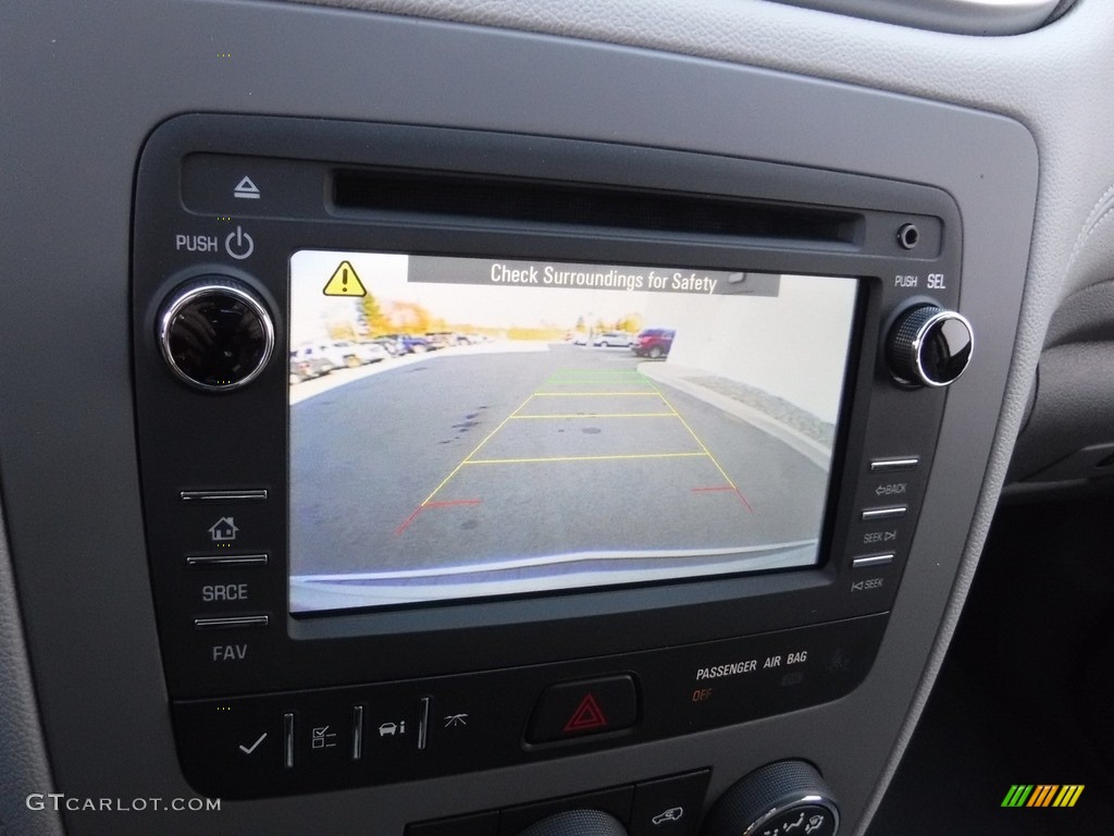 2017 Traverse LS AWD - Silver Ice Metallic / Dark Titanium/Light Titanium photo #12