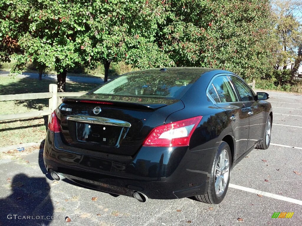 2010 Maxima 3.5 S - Crimson Black / Charcoal photo #6
