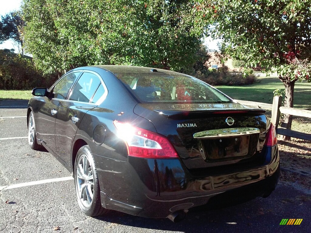 2010 Maxima 3.5 S - Crimson Black / Charcoal photo #8