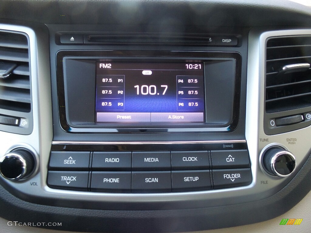 2017 Hyundai Tucson SE AWD Controls Photo #116819037