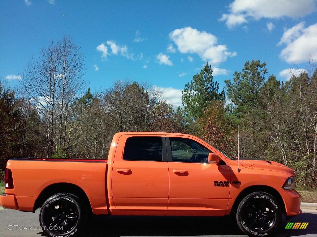 2017 1500 Sport Crew Cab 4x4 - Ignition Orange / TA Black/Orange photo #5