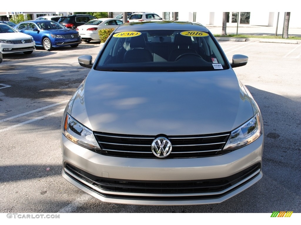 2016 Jetta SE - Moonrock Silver Metallic / Titan Black photo #3