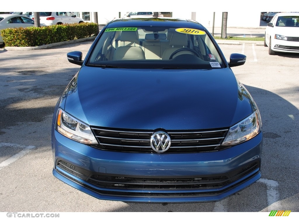 2016 Jetta SE - Silk Blue Metallic / Cornsilk Beige photo #3